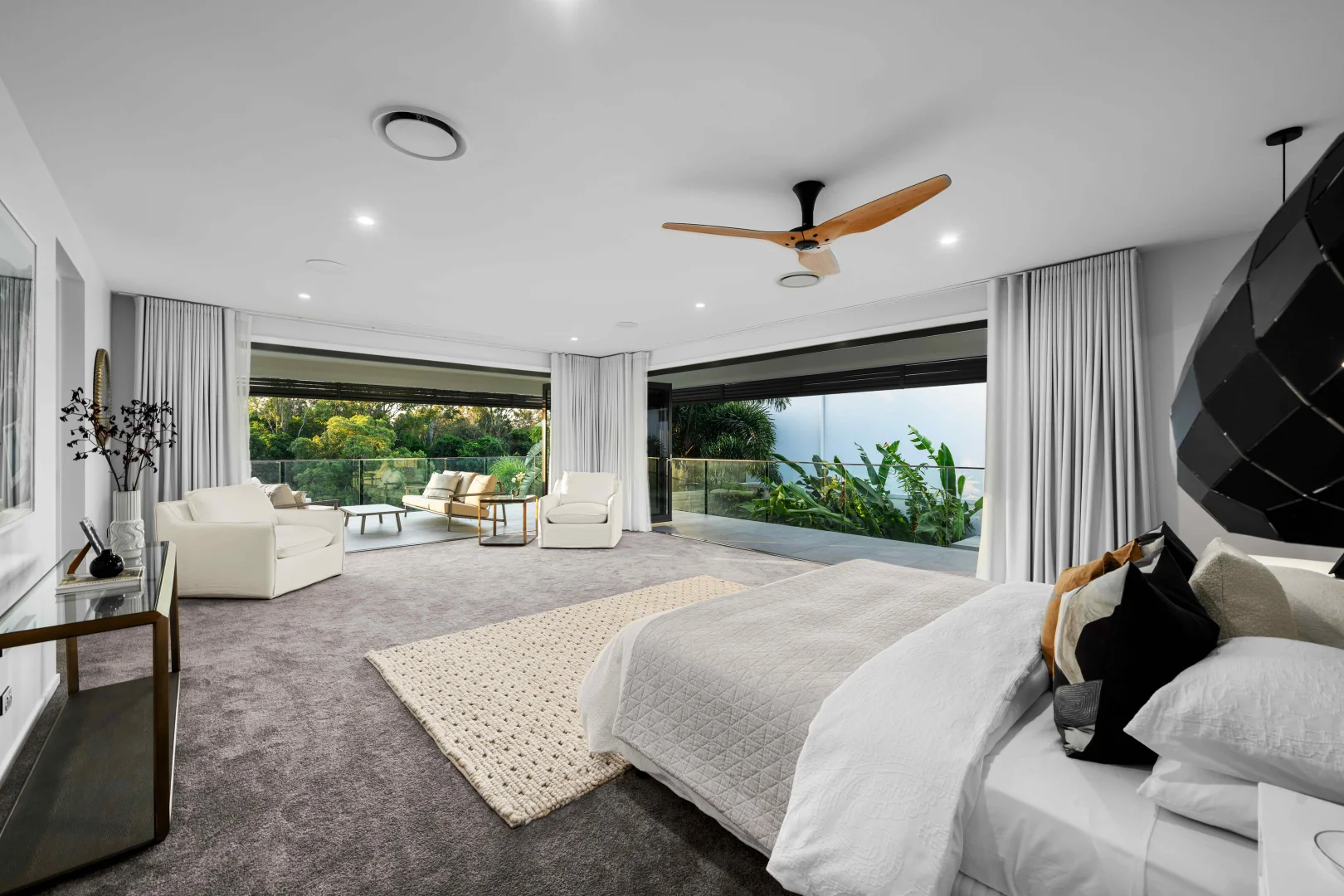 Additional image 21 of 2515 Cressbrook Drive, Hope Island QLD 4212