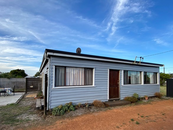 60 Ipsen Street, Manjimup WA 6258