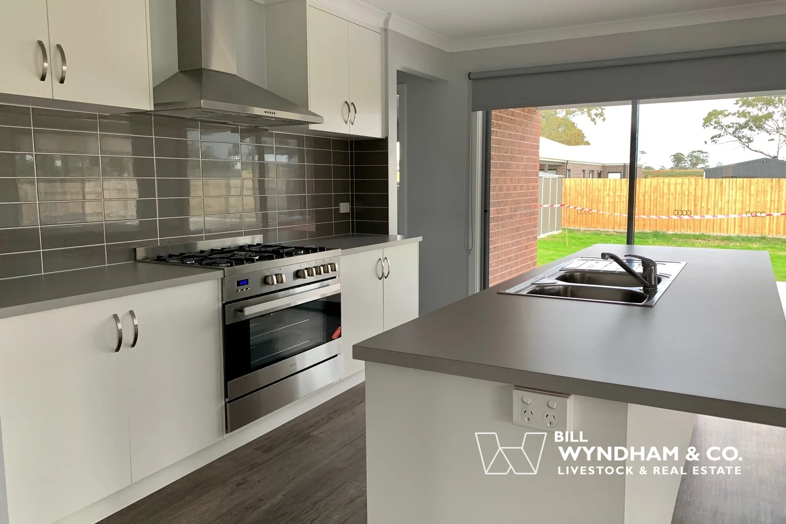 Additional image 3 of 16 Haylock Drive, Paynesville VIC 3880