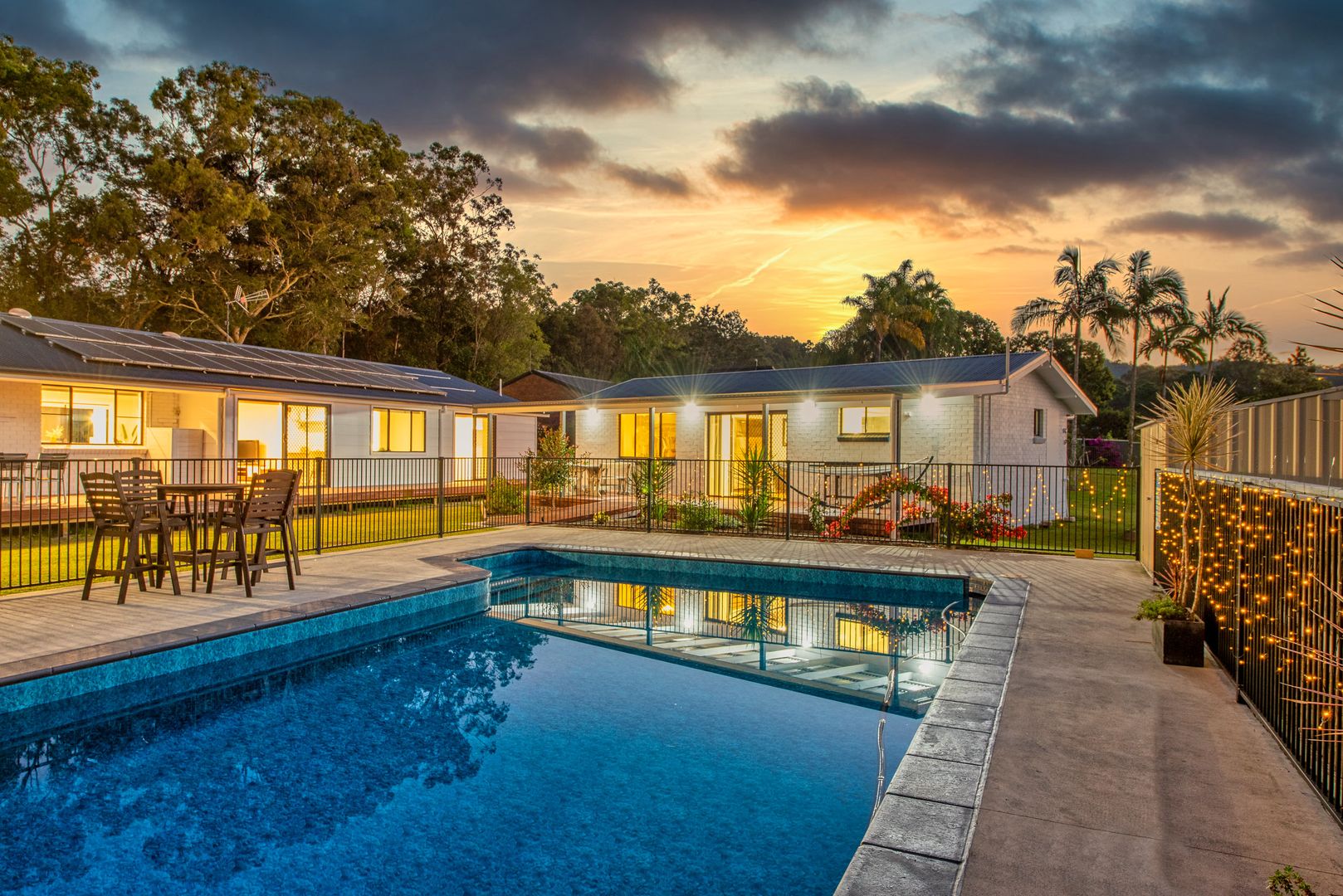 7 bedrooms House in 3 Appaloosa Court MUDGEERABA QLD, 4213