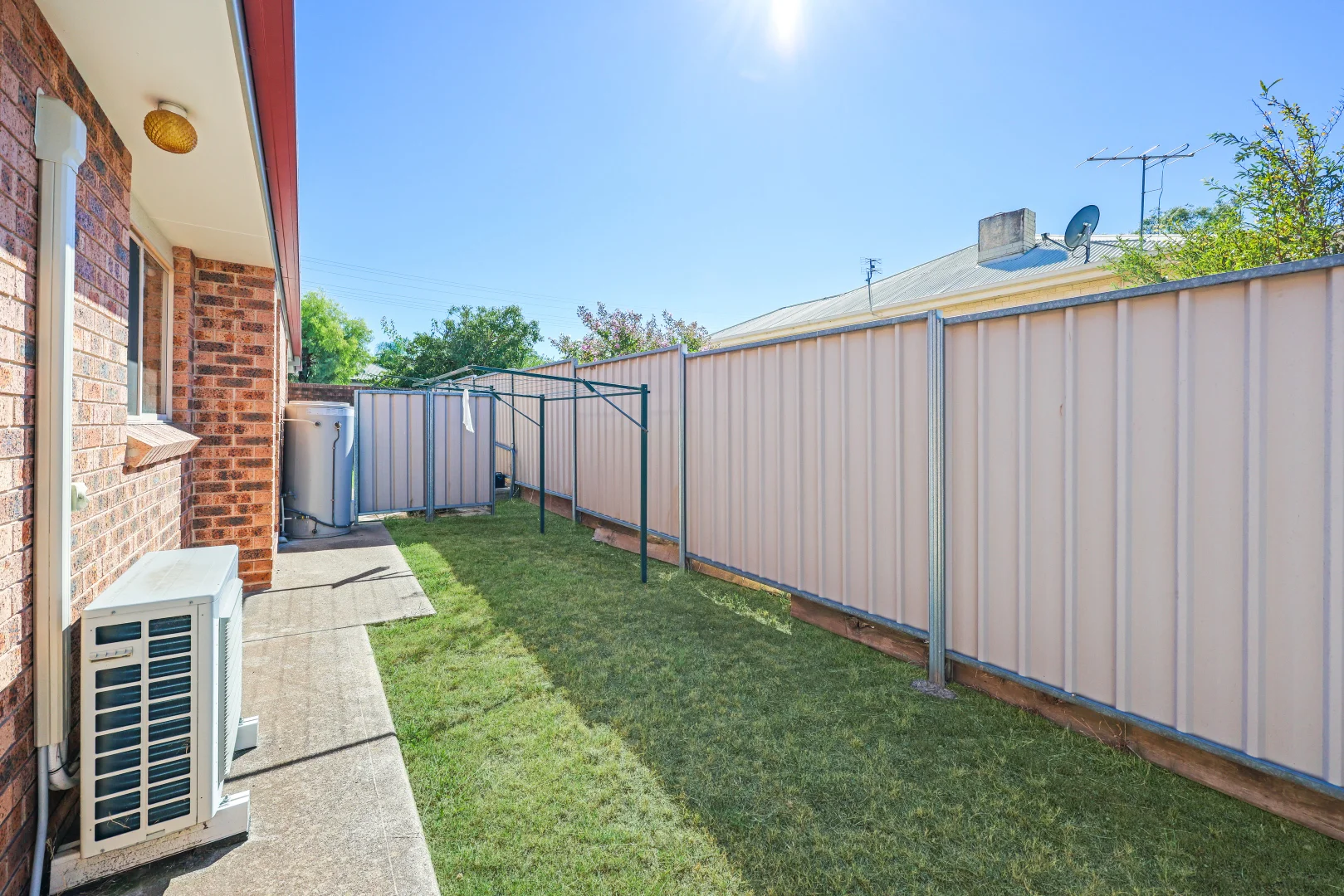 Additional image 7 of 2/41 Piper Street, Tamworth NSW 2340