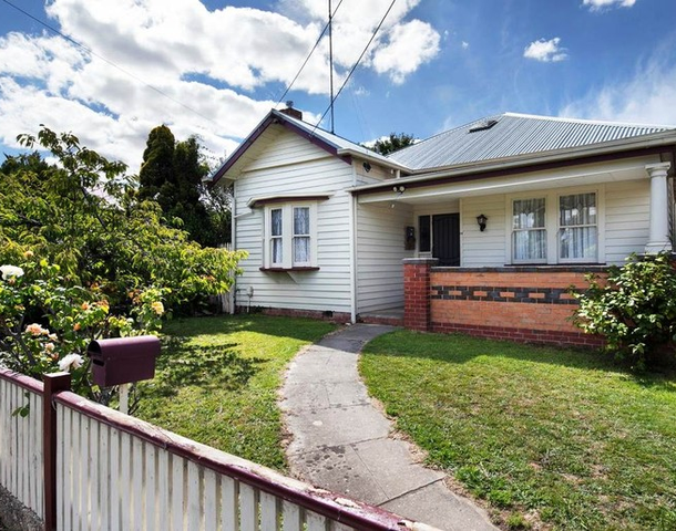 14 Salisbury Avenue, Newington VIC 3350