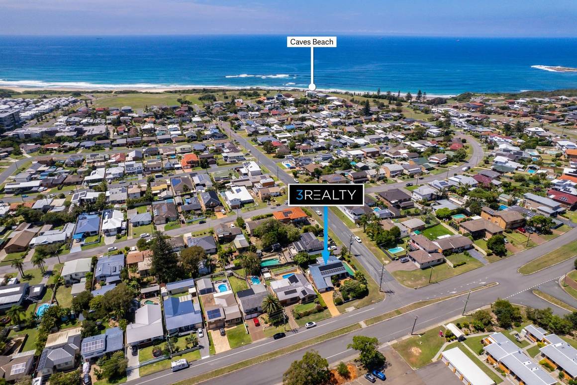Picture of 65 Park Avenue, CAVES BEACH NSW 2281