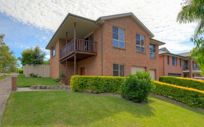 8 Janus Close, Cameron Park NSW 2285