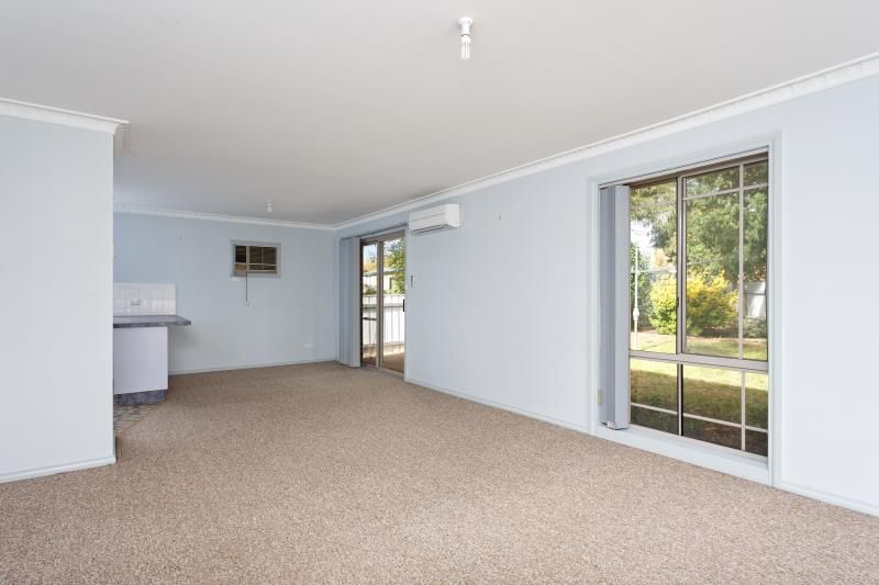 4/6 Cypress Street, Forest Hill NSW 2651, Image 1
