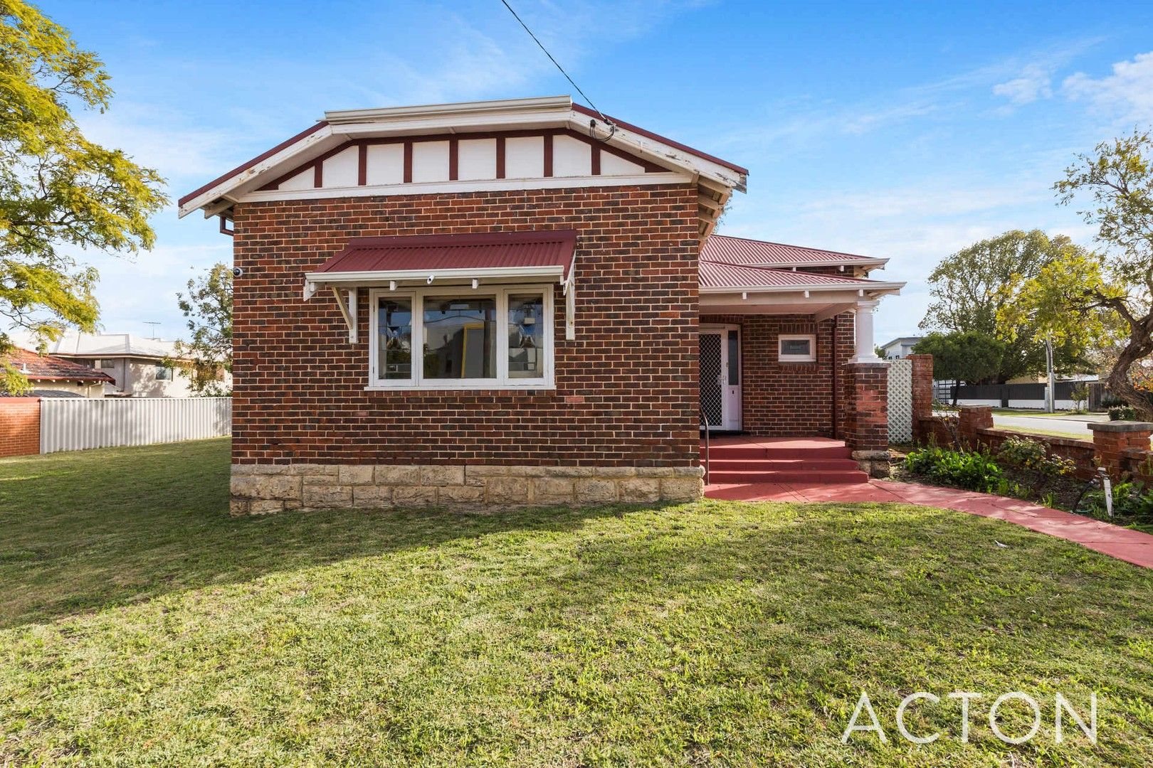 4 bedrooms House in 31 Knutsford Street NORTH PERTH WA, 6006