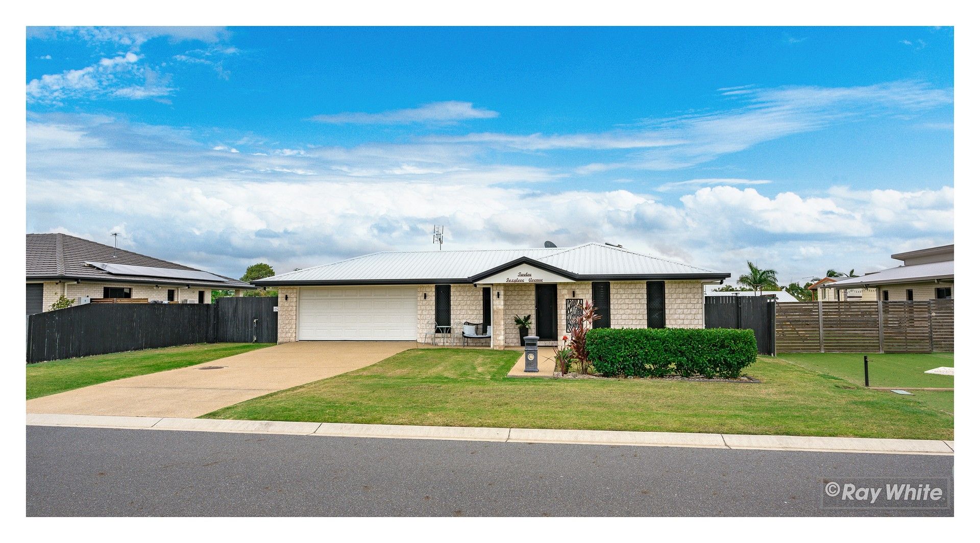 4 bedrooms House in 12 Foxglove Avenue NORMAN GARDENS QLD, 4701