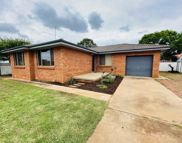 4 Doyle Street, Condobolin NSW 2877