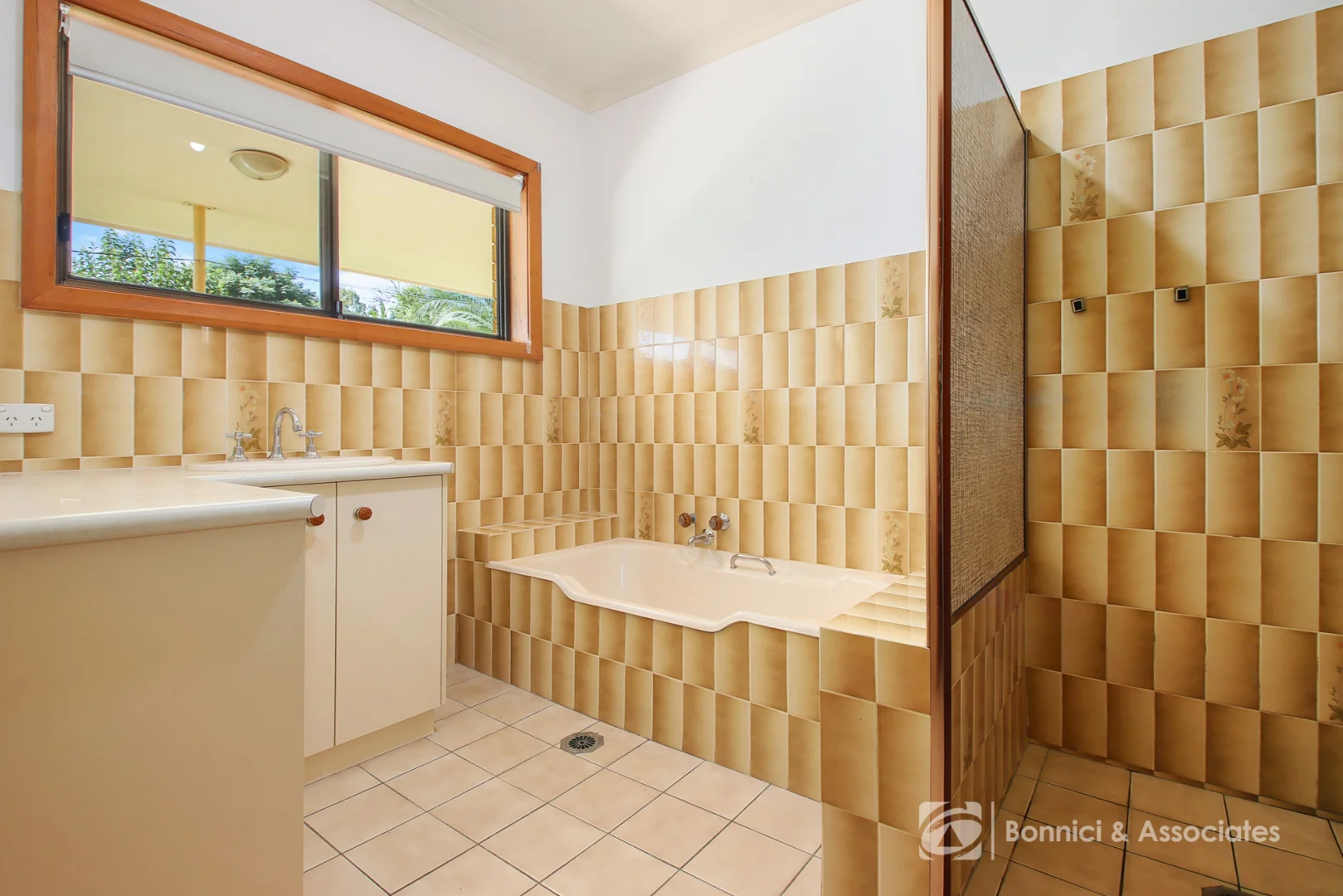 Additional image 8 of 368 Poplar Drive, Lavington NSW 2641