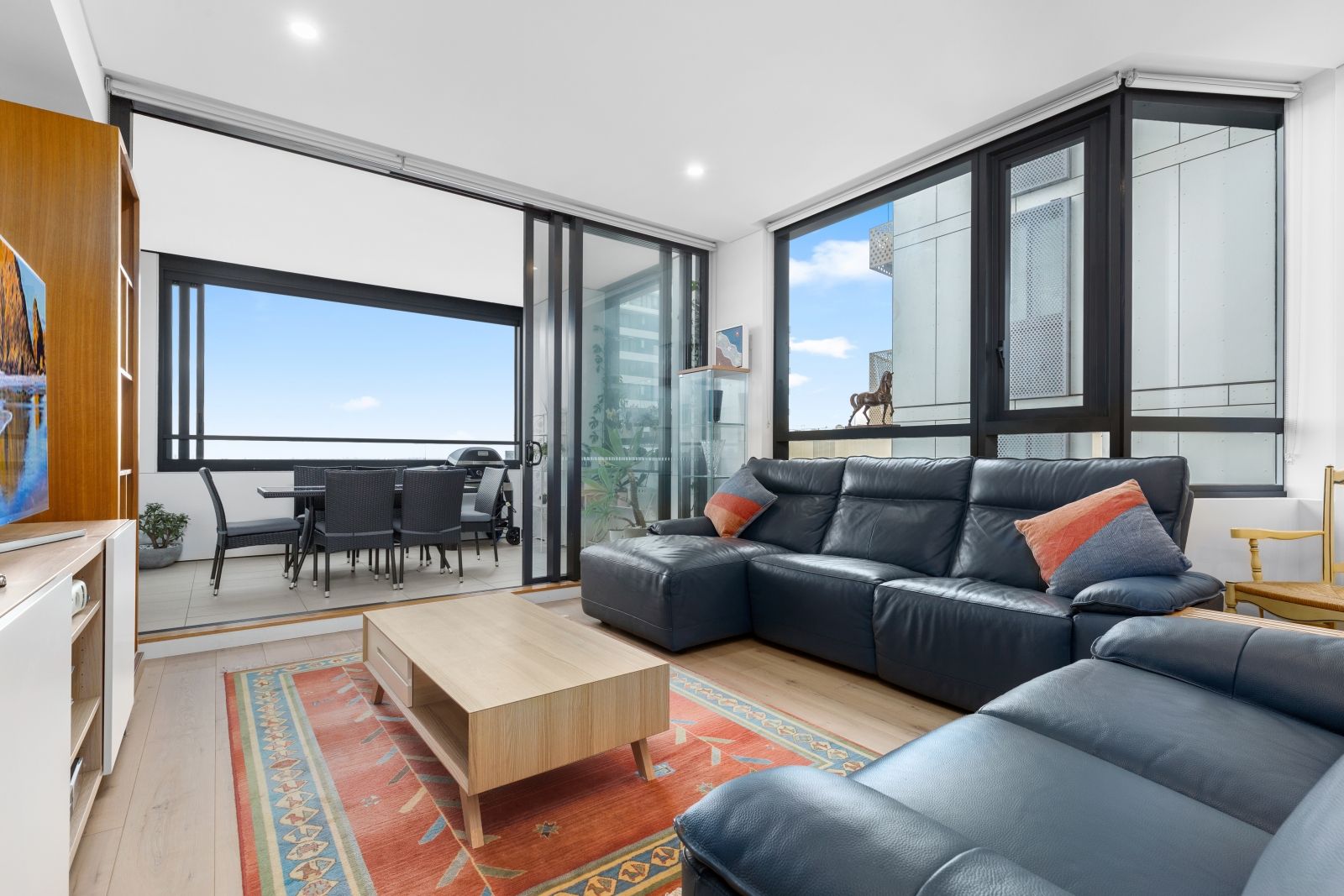 903/229 Miller Street, North Sydney NSW 2060 Apartment For Rent