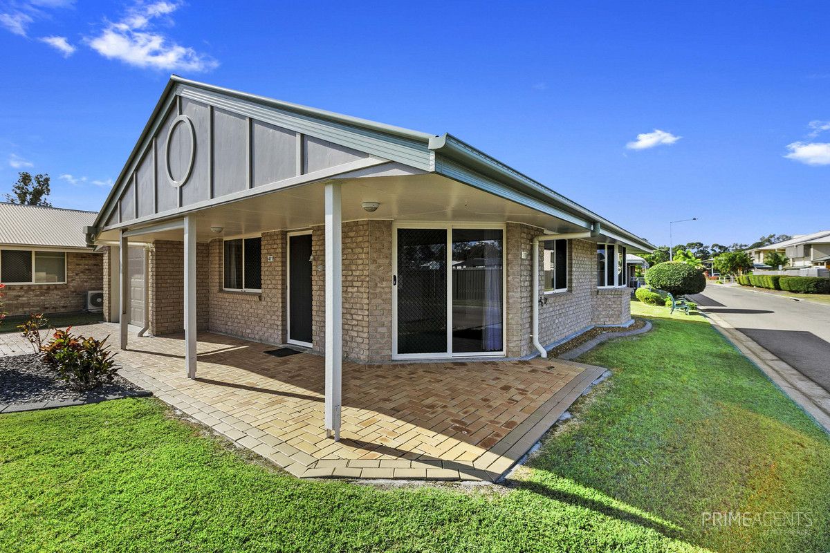 Villa 411/74-98 Emerald Park Way, Urangan QLD 4655, Image 2