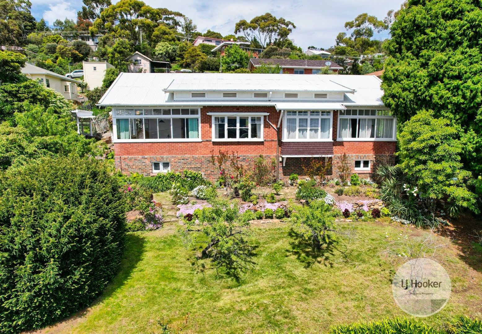 40 Gordon Avenue, Mount Stuart TAS 7000, Image 1