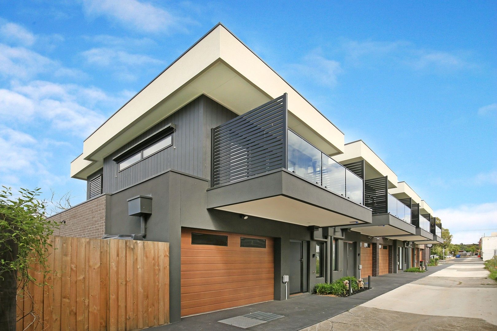 3 bedrooms Townhouse in 5/16 Bernard Street RESERVOIR VIC, 3073
