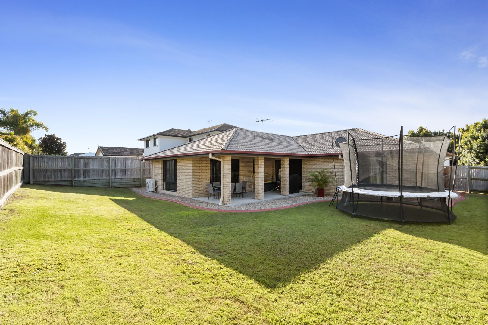 62 Behan Crescent, Wakerley QLD 4154, Image 1