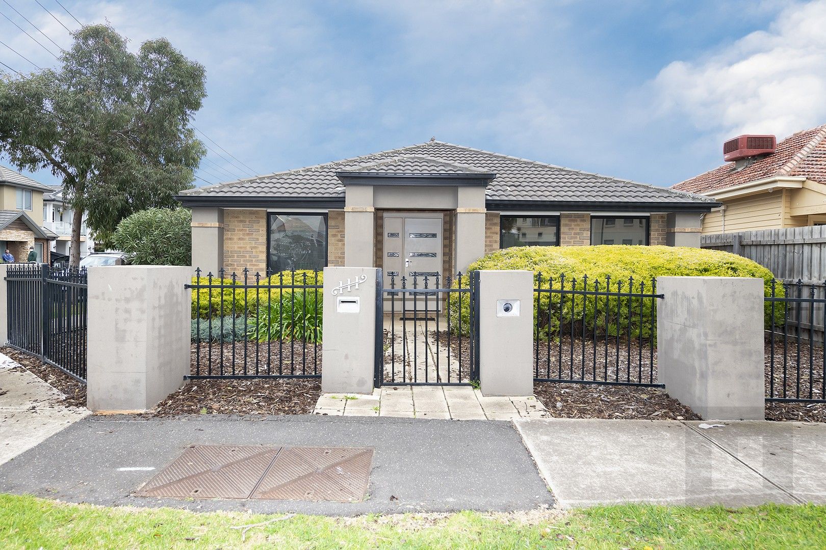 111 Roberts Street, Yarraville VIC 3013, Image 0