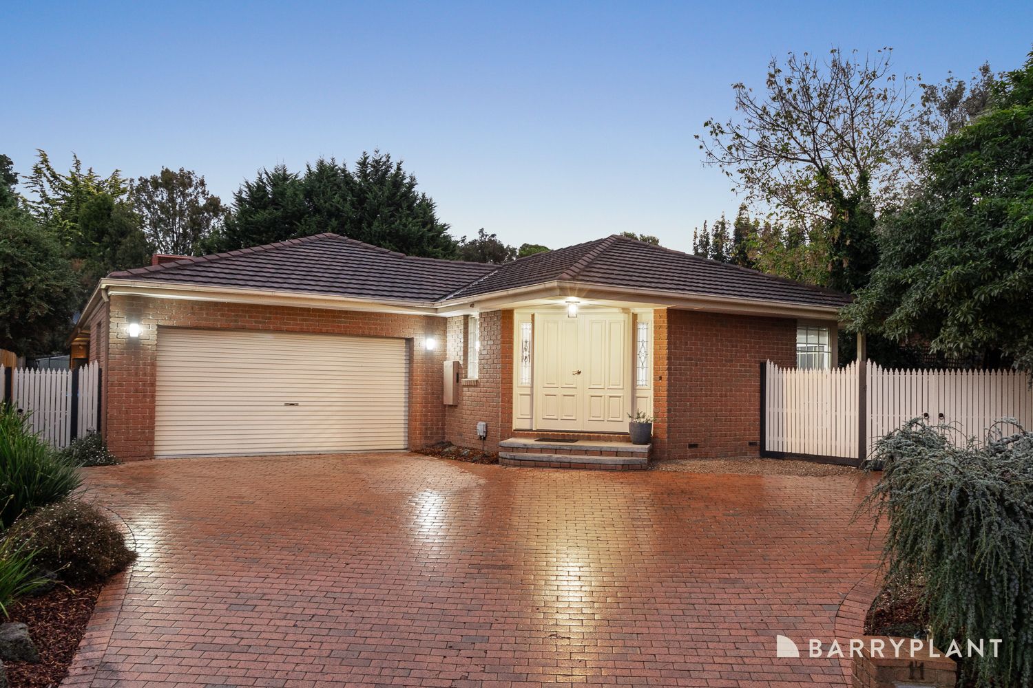 11 Como Close, Croydon VIC 3136, Image 0