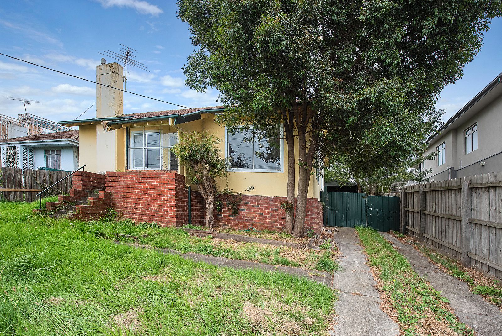 10 Chaleyer Street, Reservoir VIC 3073, Image 1