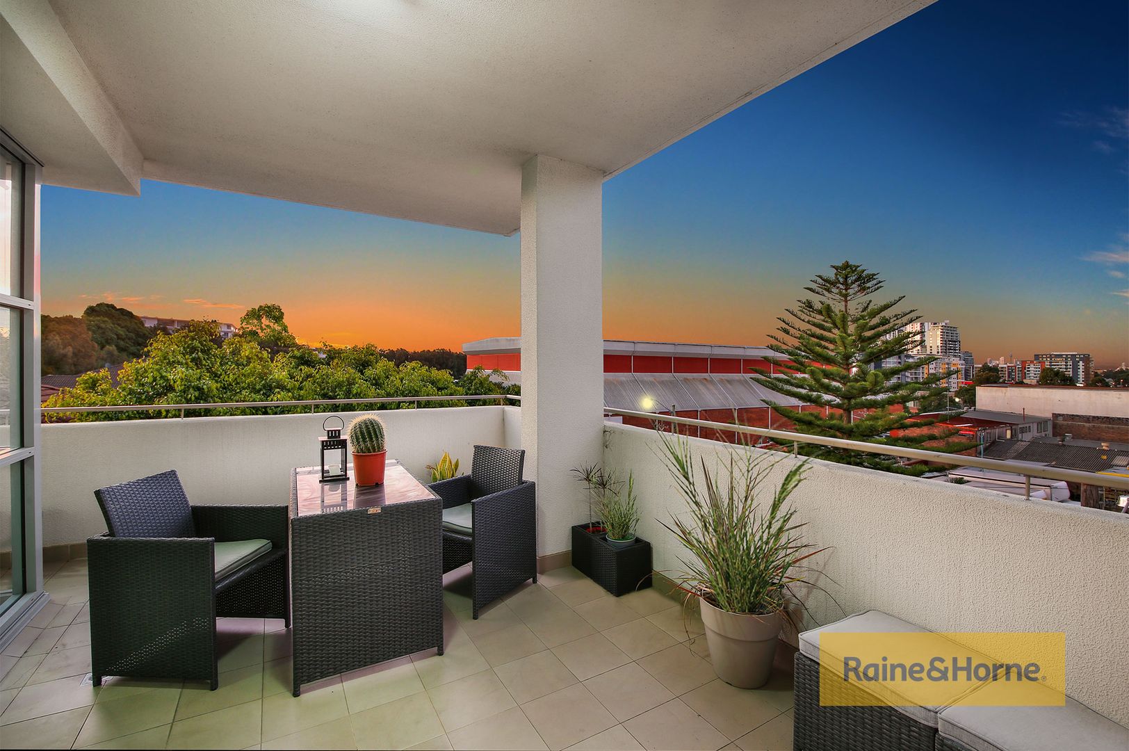 402/10 Allen Street, Wolli Creek NSW 2205, Image 1