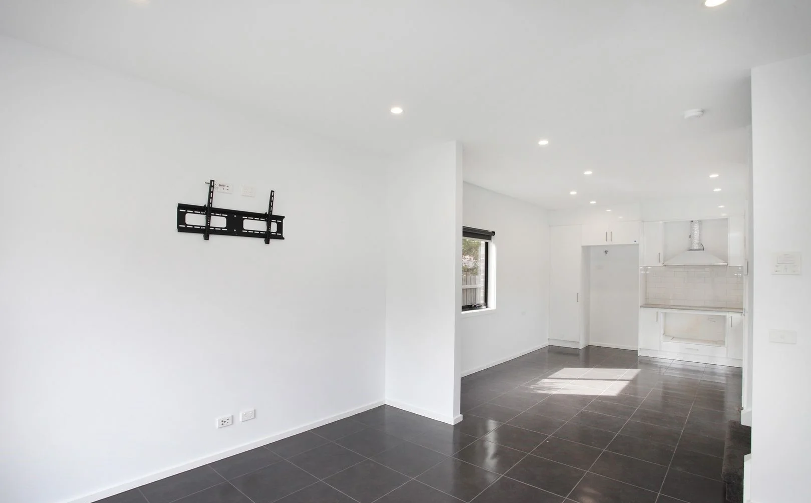 Additional image 2 of 3/10 Thorpe Street, Newport VIC 3015