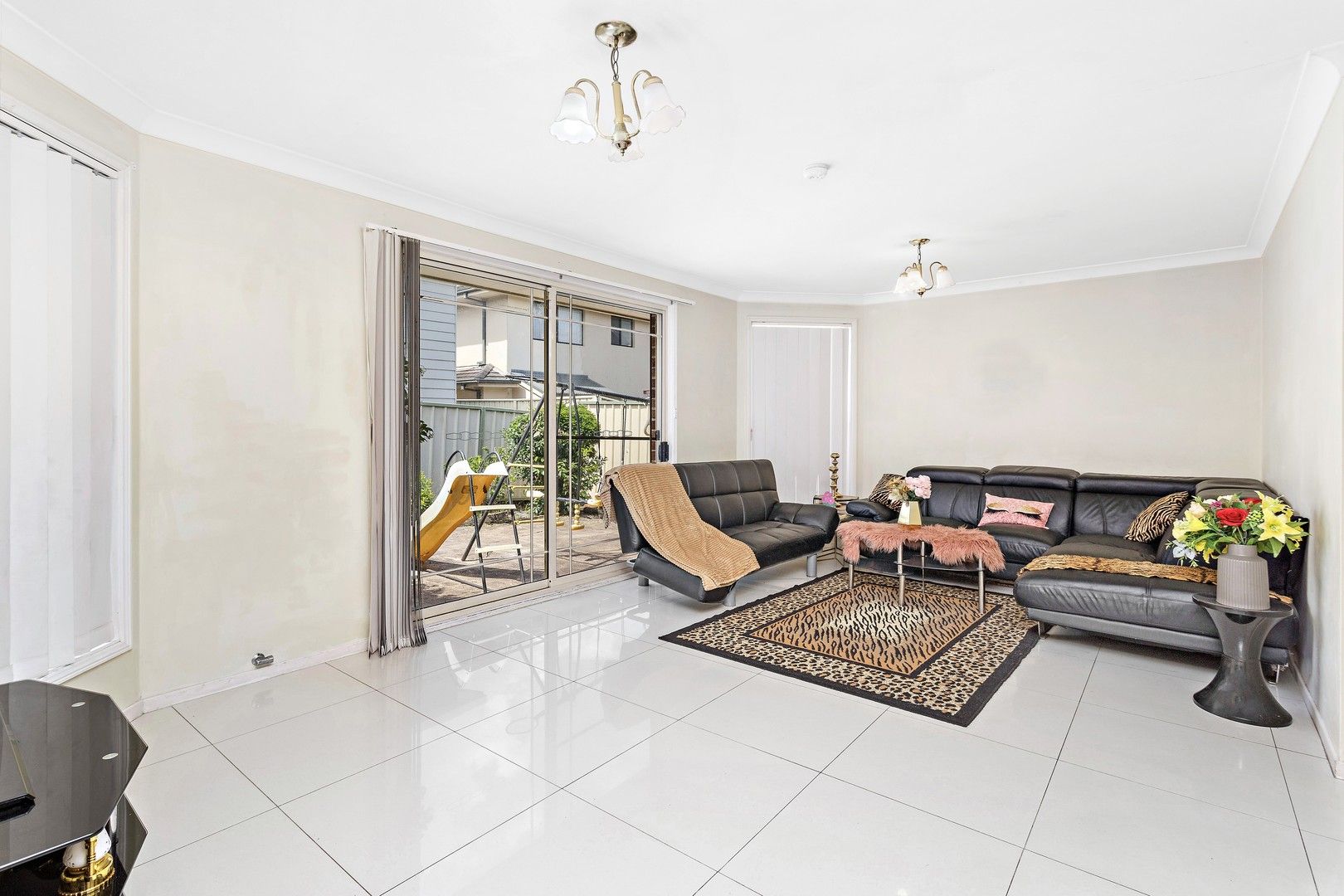 3/15 Matthews Street, Wollongong NSW 2500, Image 2