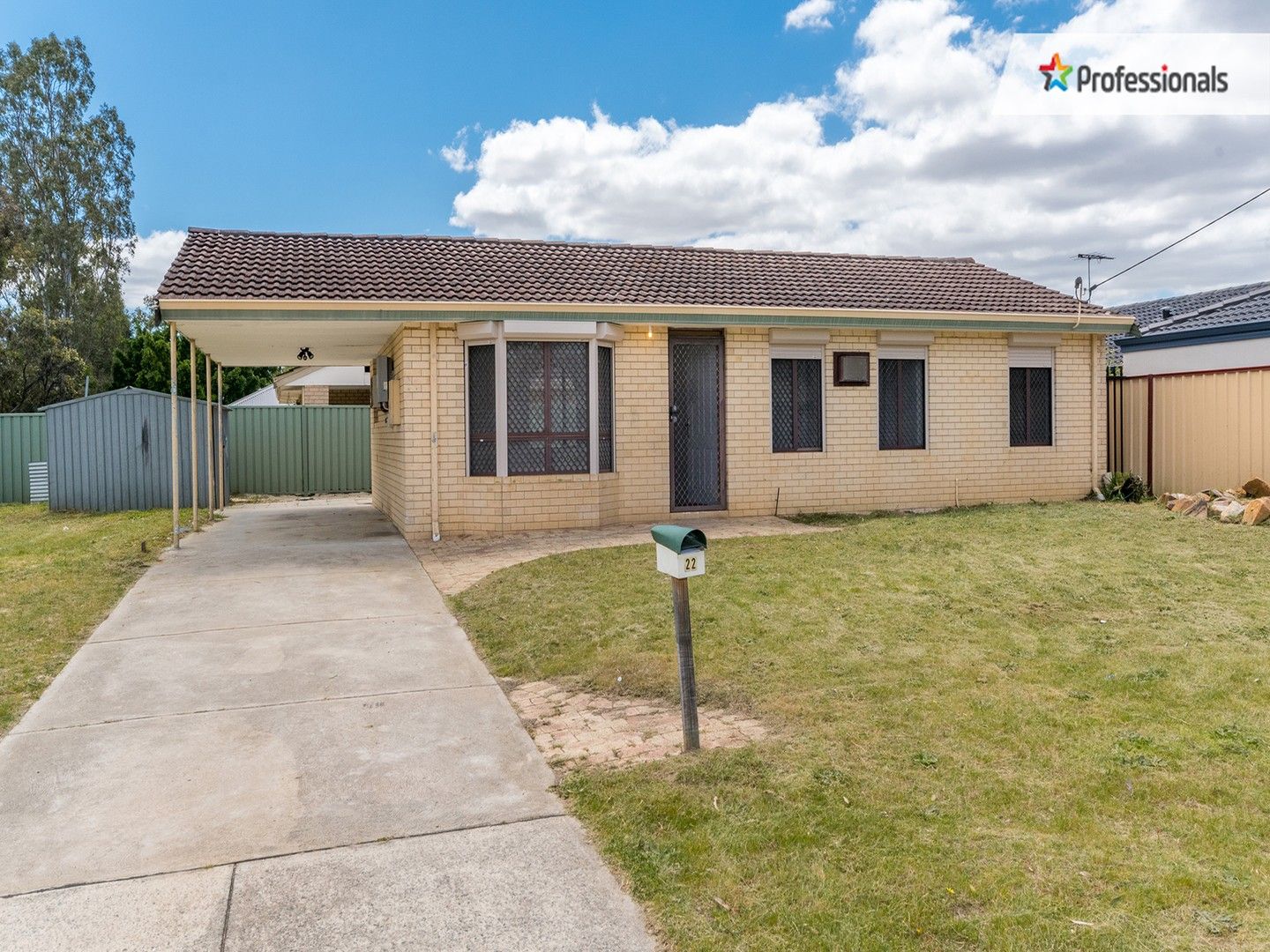 22 Ironbark Place, Maddington WA 6109, Image 0