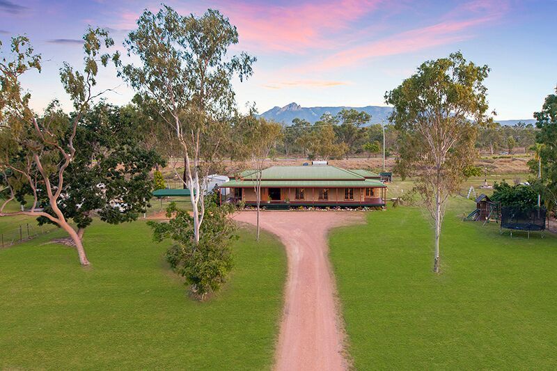 19 Gibraltar Road, Rangewood QLD 4817, Image 2