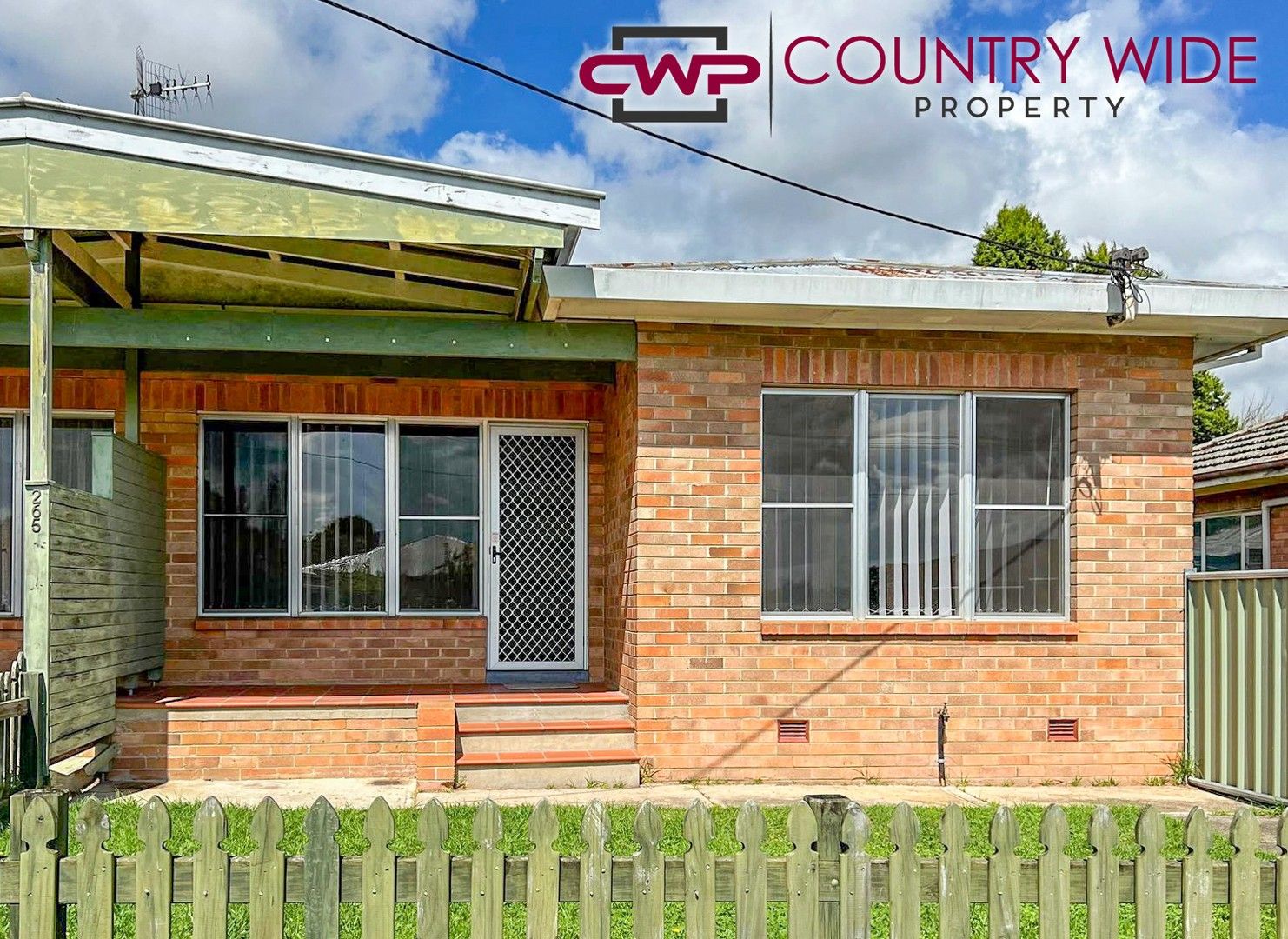 2 bedrooms Apartment / Unit / Flat in 2/265 Ferguson Street GLEN INNES NSW, 2370