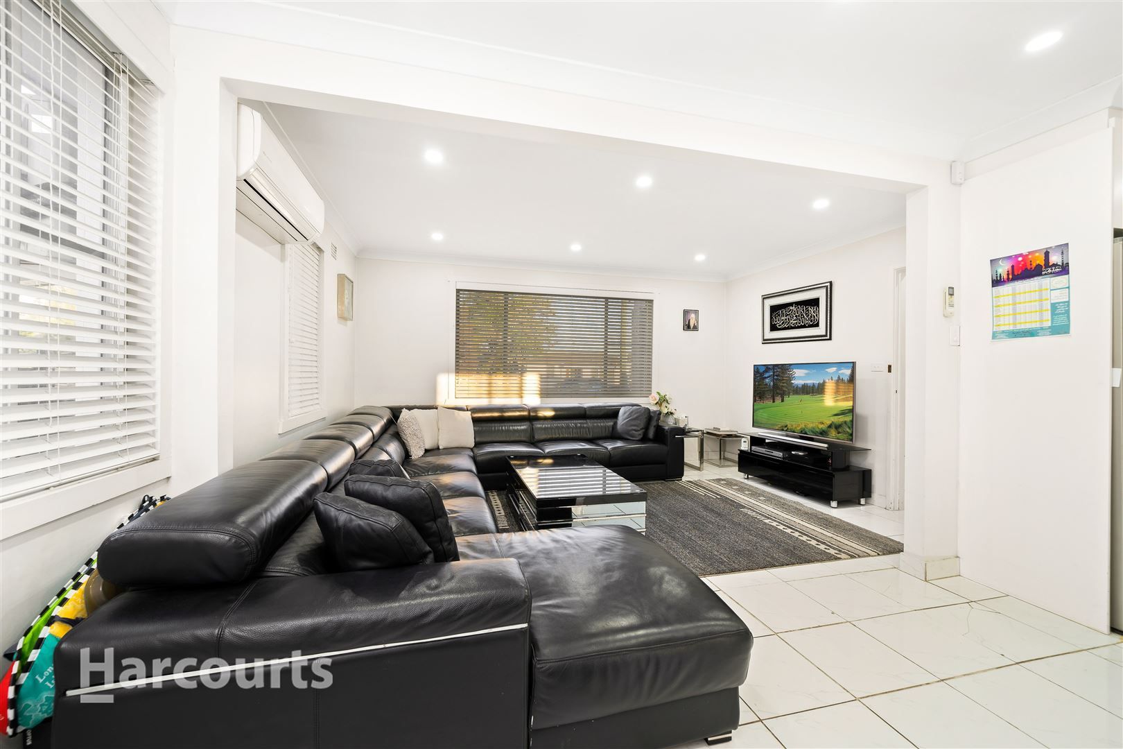 45 Crosby Crescent, Fairfield NSW 2165, Image 2
