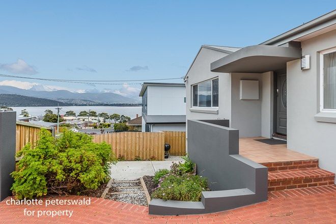 Picture of 6 Lenna Street, ROSE BAY TAS 7015
