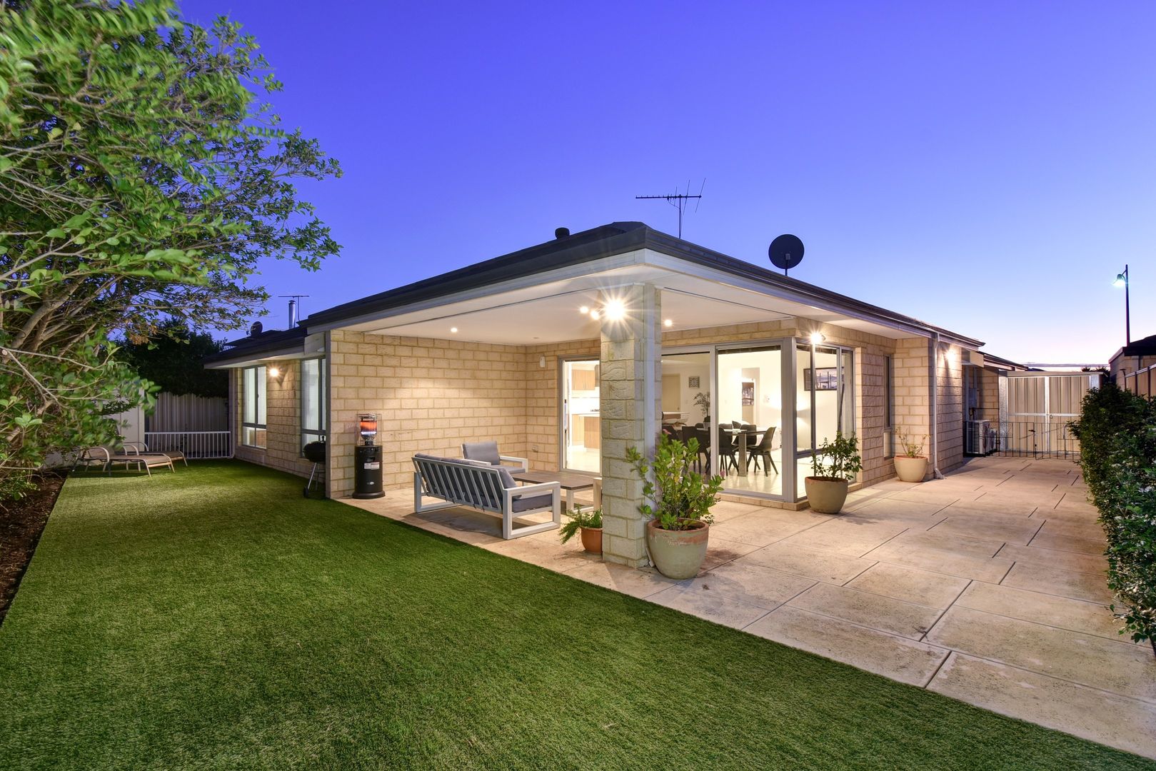 11 Tibicen Road, Tapping WA 6065, Image 2