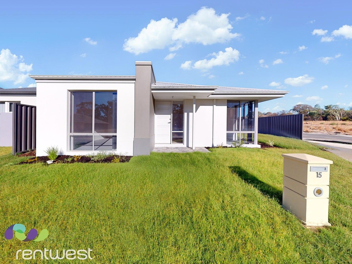4 bedrooms House in 15 Matterhorn Road BALDIVIS WA, 6171
