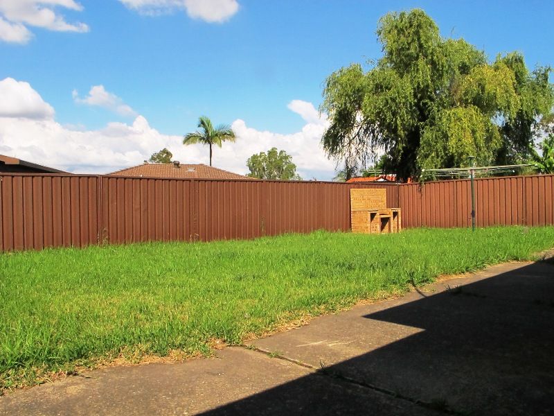 12 Bimbi Place, Bonnyrigg NSW 2177, Image 1