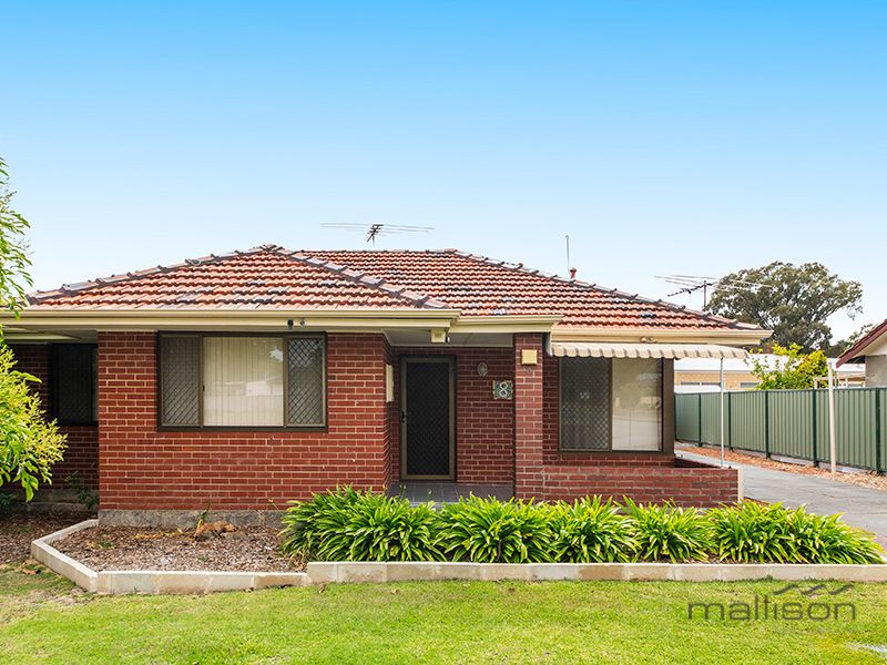 3 bedrooms House in 8 Mamillius Street COOLBELLUP WA, 6163