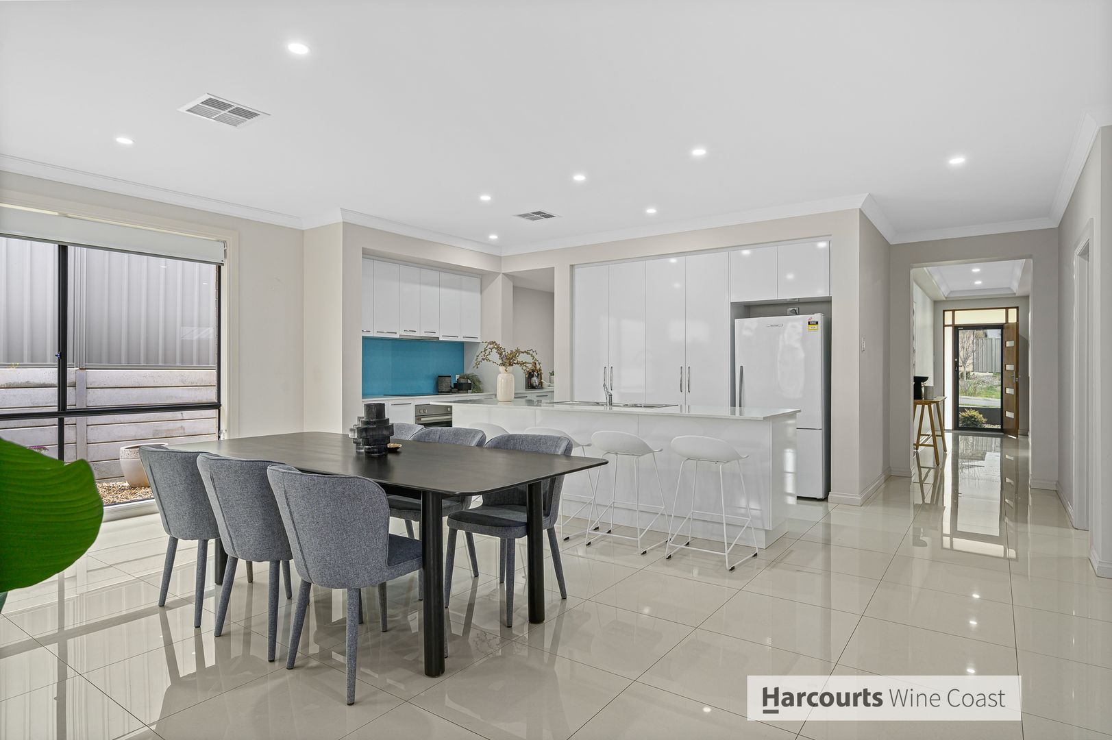 29 Observation Road, Seaford Heights SA 5169, Image 2