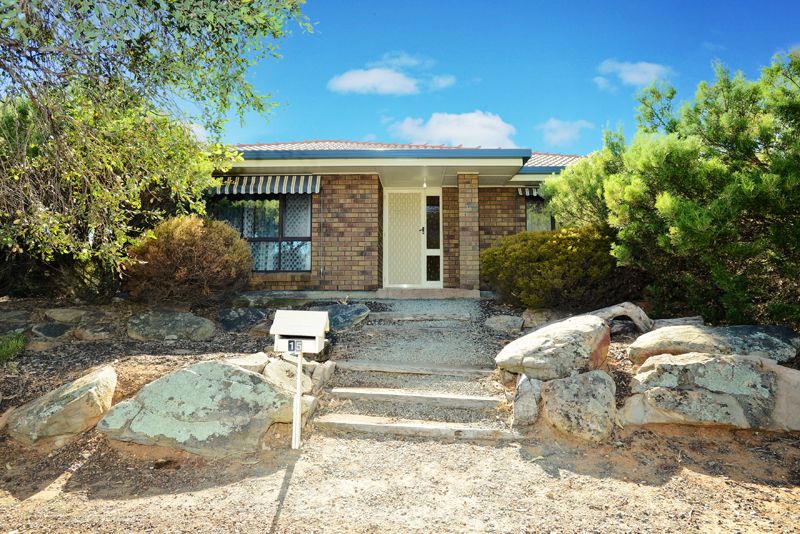 15 O'Halloran Lane, Hackham SA 5163, Image 0