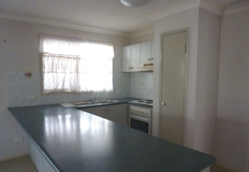 53 Keeling Street, Coopers Plains QLD 4108 House For Rent 460 Domain