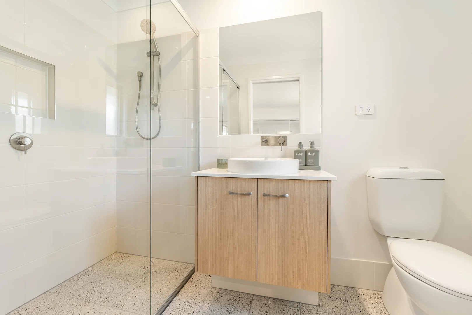 Additional image 6 of 1/24 Kohler Drive, Yamba NSW 2464