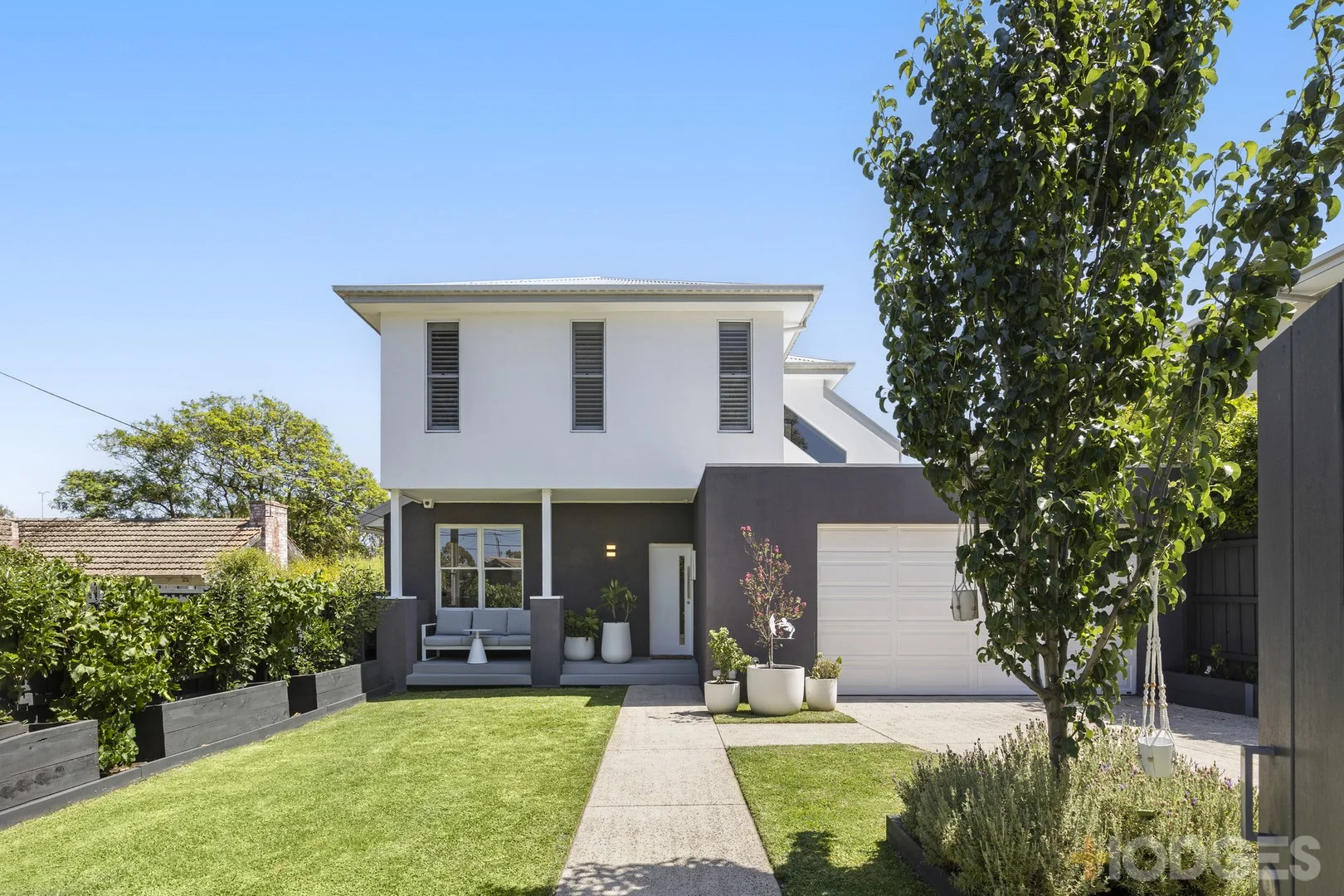 13 Kendall Street, Hampton VIC 3188