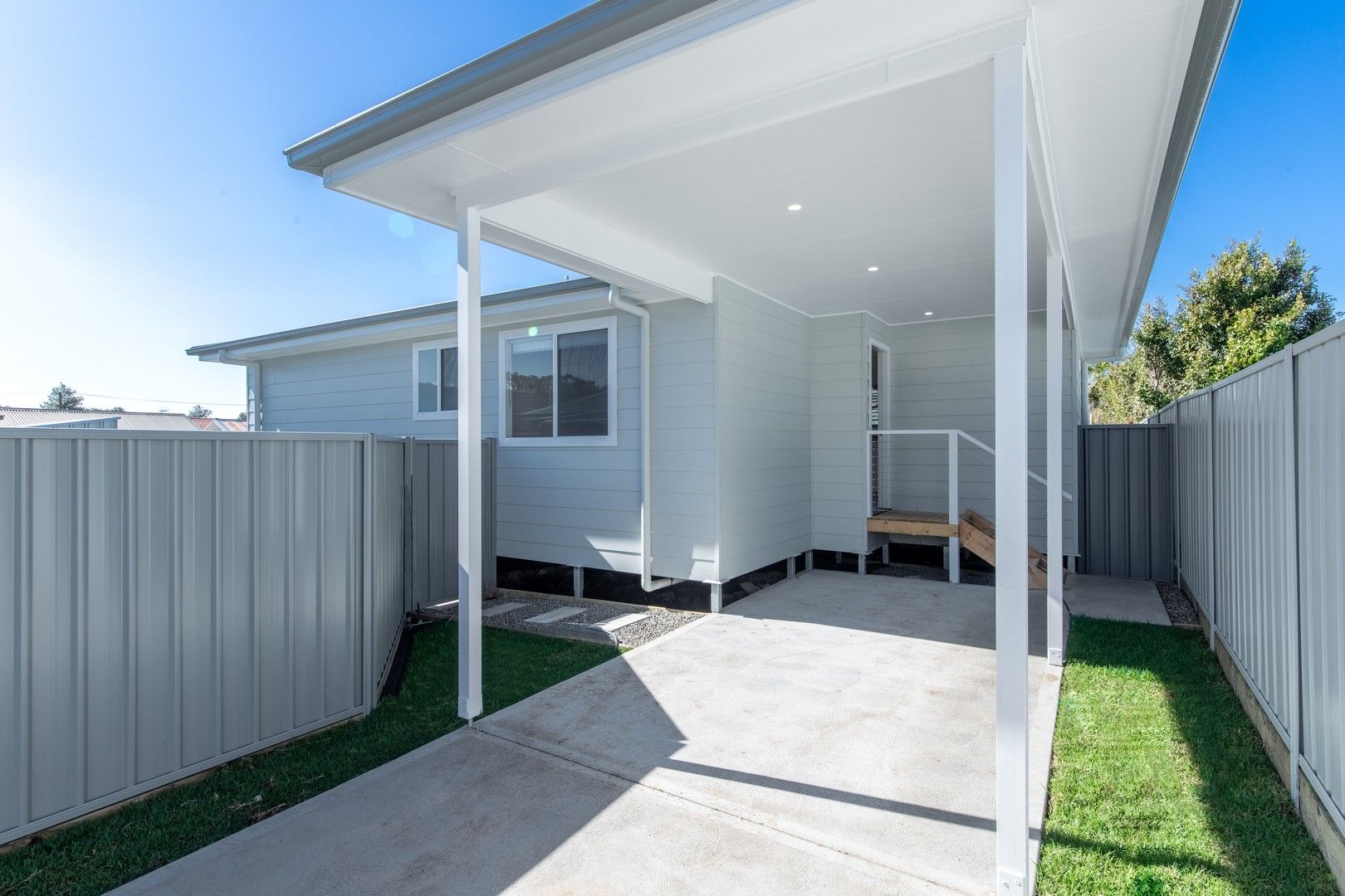 2 bedrooms House in 18A Shaw Street KILLARNEY VALE NSW, 2261