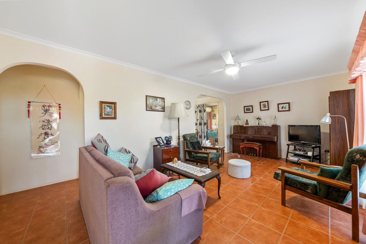 4 Jocelyn Court, Raceview QLD 4305, Image 2