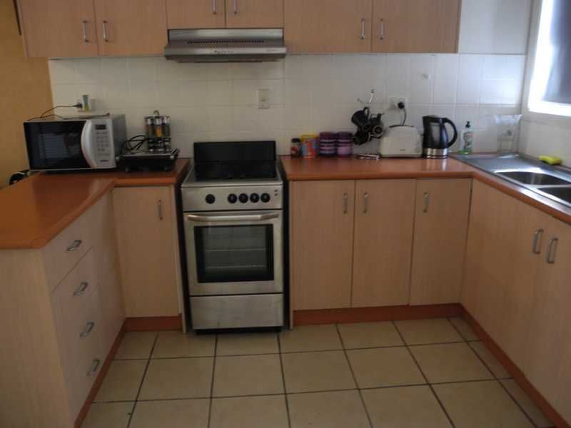 Unit 1/26 Beach Avenue, Tannum Sands QLD 4680, Image 2