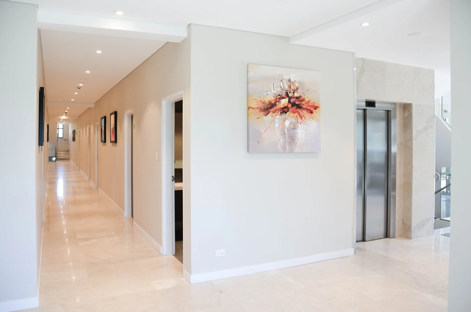 Additional image 5 of 1/2506 Bundaleer Street, Belrose NSW 2085