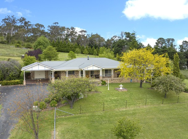 72 Cookes Road, Armidale NSW 2350