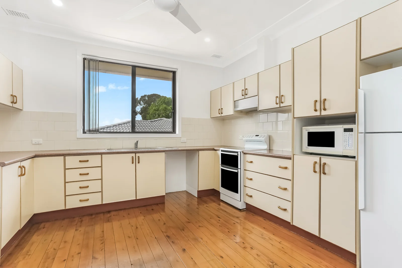 Additional image 4 of 4/145 Queen Victoria, Bexley NSW 2207