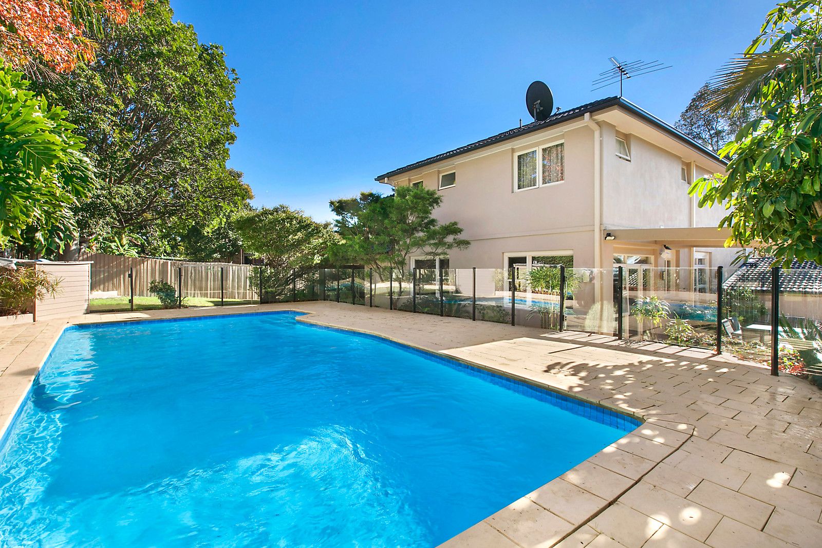 35 Willis Avenue, St Ives NSW 2075, Image 2