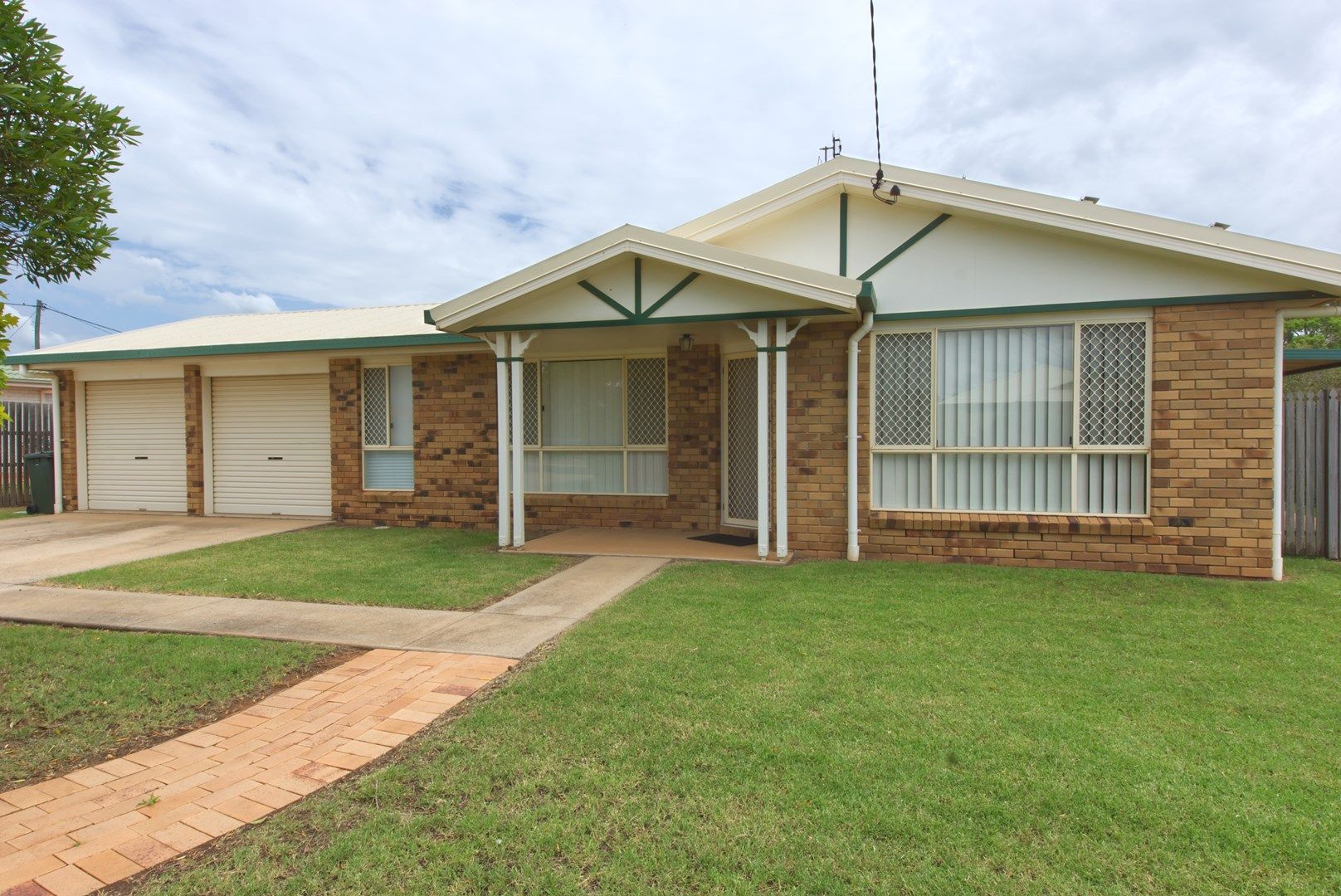 15 Joseph Street, Oakey QLD 4401, Image 0