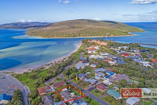Picture of 6 Bedwell Street, EMU POINT WA 6330