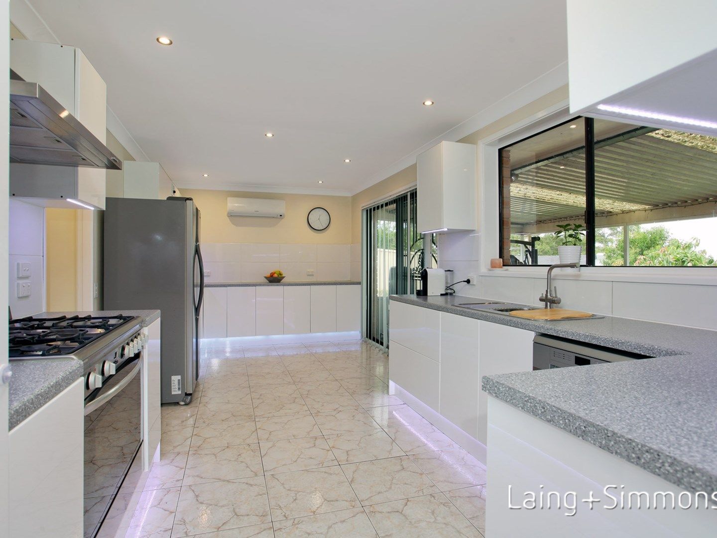 28 Wellesley Crescent, Kings Park NSW 2148, Image 0