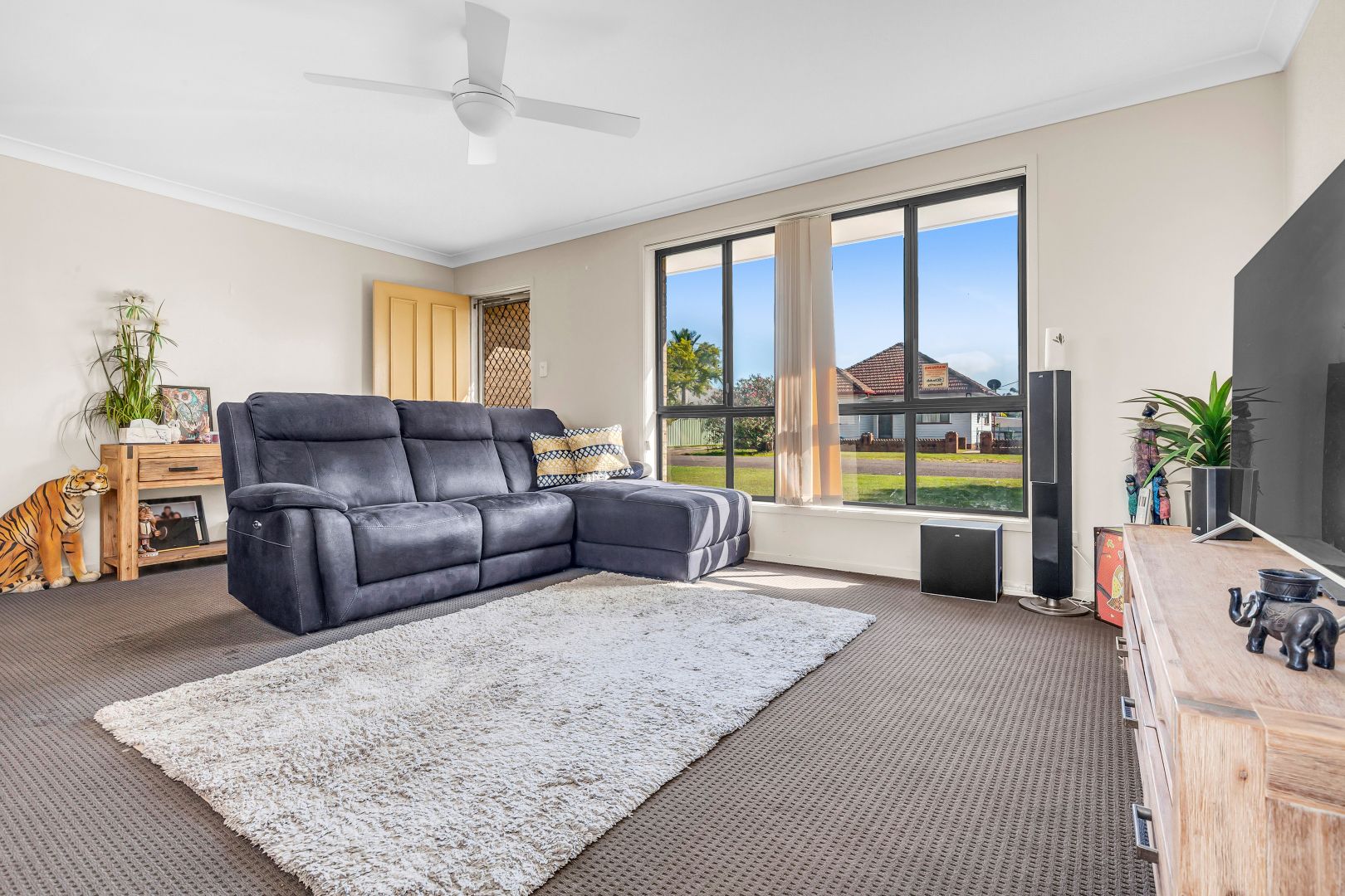 2/1 Melton Avenue, Cessnock NSW 2325, Image 1