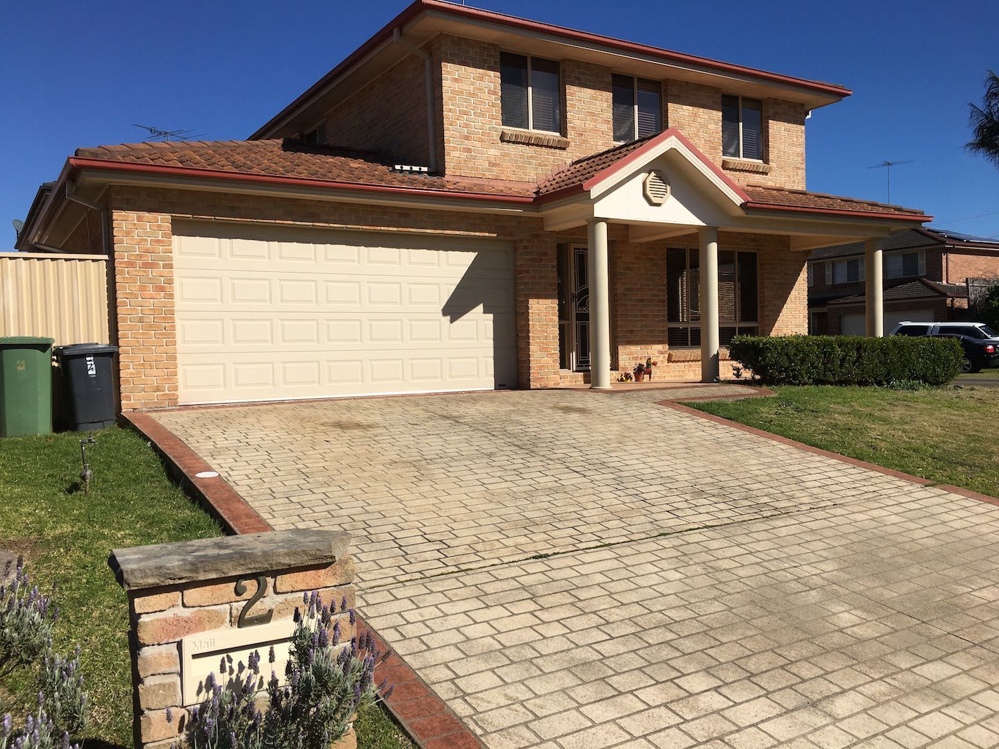 2 Tollgate Crescent, Windsor Property History & Address Research Domain